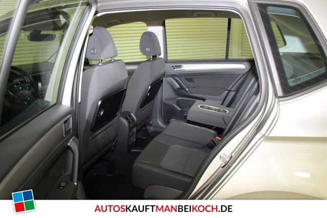 Golf VII Sportsvan 1.4 TSI DSG Comf. Klimaaut PDC / Foto 6