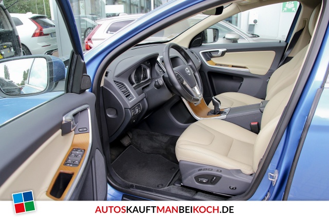 XC60 D4 Summum PDC Navi Standhzg. Kamera onCall / Foto 5