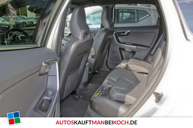 XC60 D4 AWD R-Design Standhzg. PDC / Foto 7