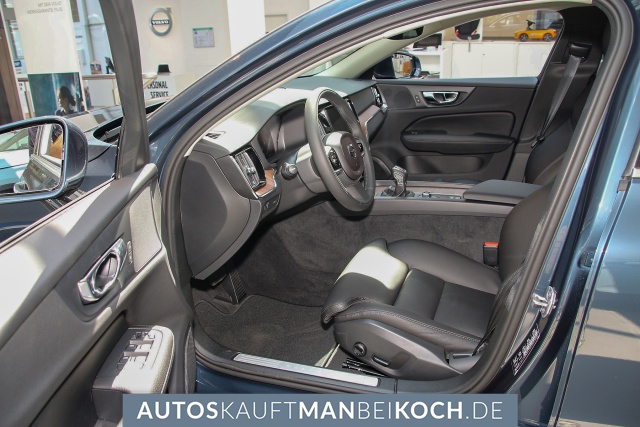 V60 D4 FWD Momentum Geartronic / Foto 5