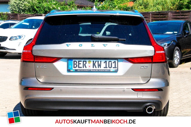 V60 D3 Momentum Geartronic / Foto 4