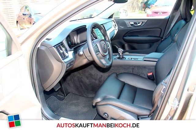 V60 D3 Momentum Geartronic / Foto 5