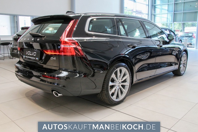 V60 D4 Momentum Geartronic / Foto 3