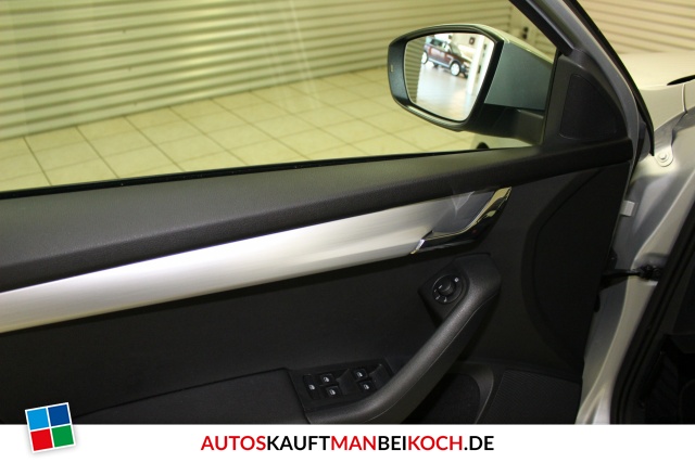 Octavia Combi III 1.4 TSI DSG Ambition Klimaaut SH / Foto 8