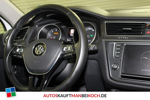 Tiguan 1.4 TSI DSG Comfortline LED Klimaaut SHZ / Foto 8