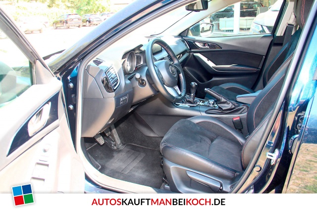3 S SKY-D NAKAMA NAV Xenon PDC SHZ Euro6 / Foto 5