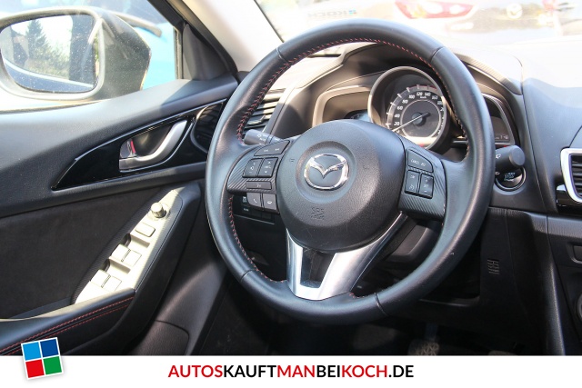3 S SKY-D NAKAMA NAV Xenon PDC SHZ Euro6 / Foto 9