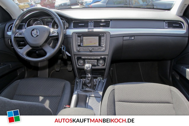Superb 1.8 TSI Exclusive, Navi Xenon Sitzhzg. PDC / Foto 7