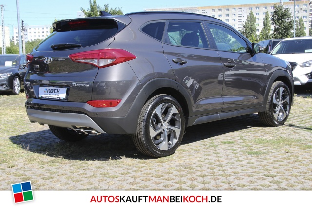 Tucson 1.6 Trend 2WD Navi Leder Panod. / Foto 3
