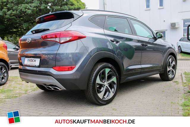 Tucson 1.6 Trend 2WD Autom.Navi Leder Panod. / Foto 3