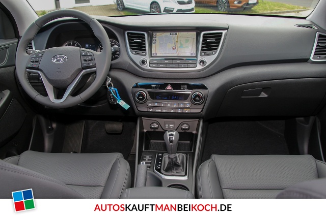 Tucson 1.6 Trend 2WD Autom.Navi Leder Panod. / Foto 7