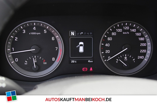 Tucson 1.6 Trend 2WD Autom.Navi Leder Panod. / Foto 9
