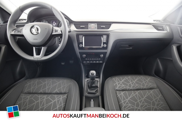 Rapid Spaceback 1.0 TSI Clever Navi Xenon PDC LM / Foto 3