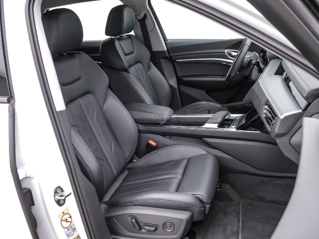 Audi e-tron 55 q. S-line Air ACC Matrix HUD
