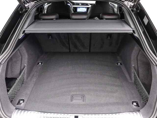 Audi Q8 Sportback S line 55 e-tron
