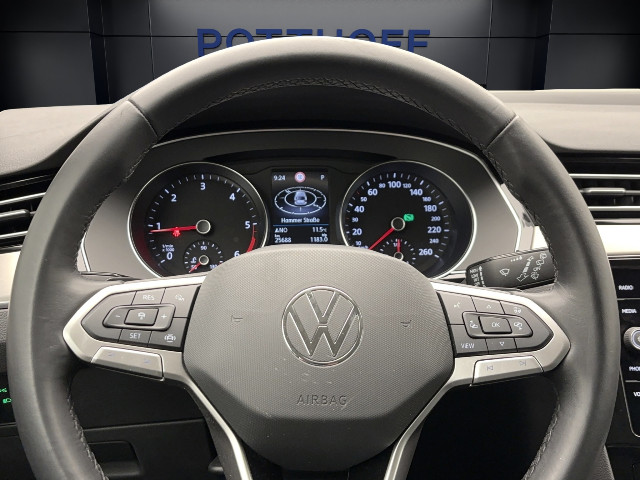 Volkswagen Passat Variant 2.0 TDI DSG Elegance IQ.Light Navi 