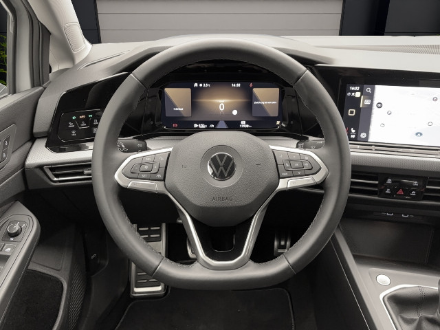 Volkswagen Golf 8 1.5 TSI Active Navi Standhzg ACC LED HUD