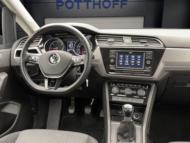 Volkswagen Touran 2.0 TDI Comfortline ACC Sitzhzg FrontAssist