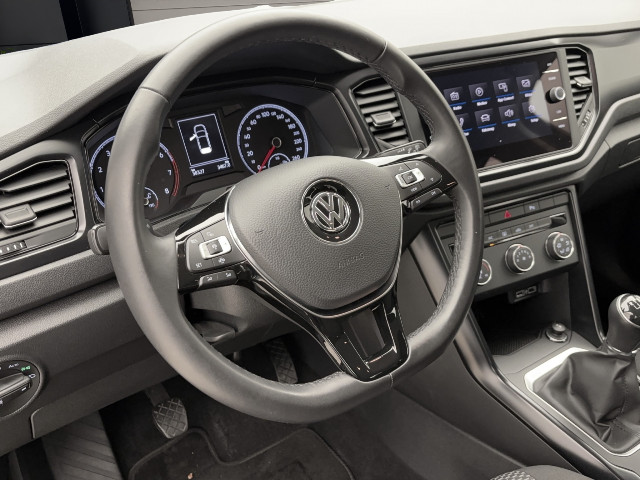 Volkswagen T-Roc 1.0 TSI ACC LaneAssist Climatic FrontAssist
