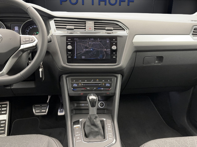 Volkswagen Tiguan 1.5 TSI DSG Move Navi AHK ACC LED Sitzhzg