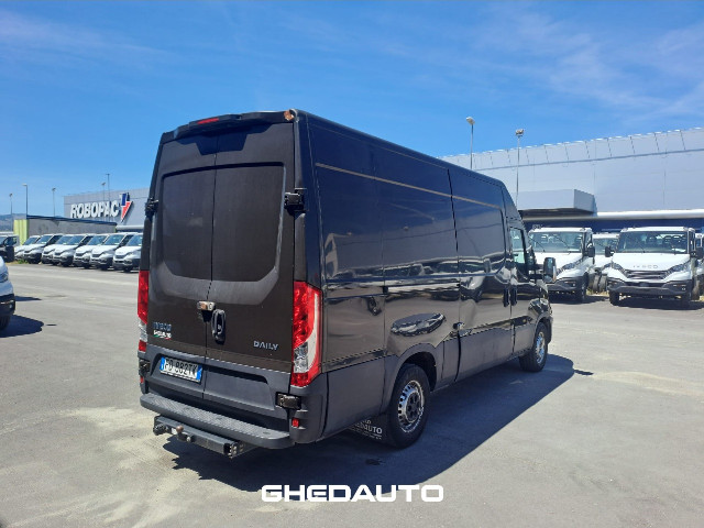 IVECO Daily 35S13
